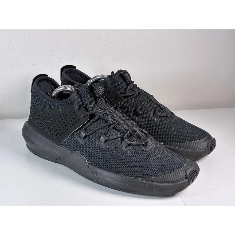 Size 10.5 - Air Jordan Express Triple Black Mens Shoes